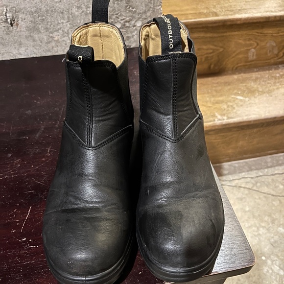 Outbound Chelsea Boot - Picture 1 of 4